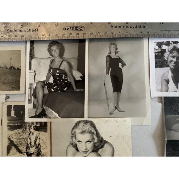 Lot of Vintage Amateur Woman Model Photos, Bikini, Dress Up, Highheels, B&W Pics - Picture 4 of 9